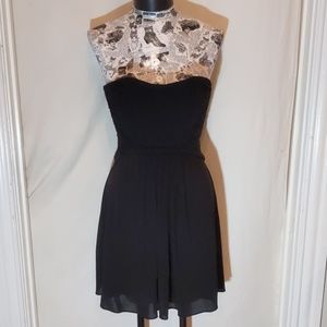 BCBGMAXAZRIA BLACK COCKTAIL DRESS